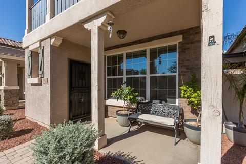 3685 E Hans Dr, Gilbert, AZ 85296 photo 2
