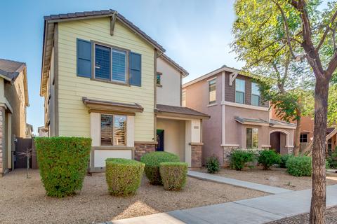 4375 E Rosemonte Dr, Phoenix, AZ 85050 photo 2