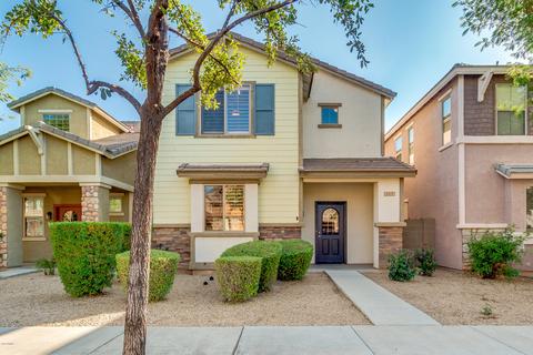 4375 E Rosemonte Dr, Phoenix, AZ 85050 photo 1