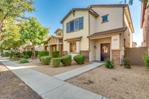 4375 E Rosemonte Dr, Phoenix, AZ 85050 photo 3