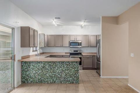 2751 E Schiliro Cir, Phoenix, AZ 85032 photo 12