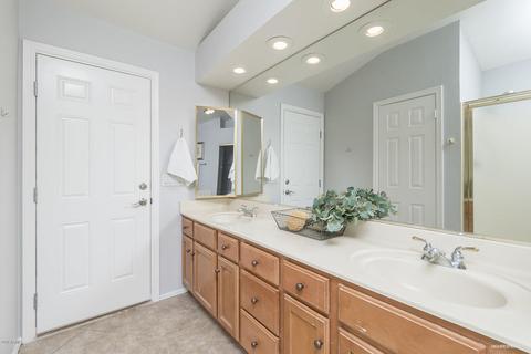 3813 E Cathedral Rock Dr, Phoenix, AZ 85044 photo 11