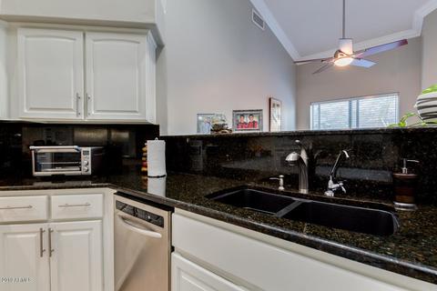910 E Cathedral Rock Dr, Phoenix, AZ 85048 photo 10