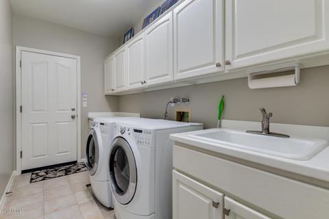 910 E Cathedral Rock Dr, Phoenix, AZ 85048 photo 34