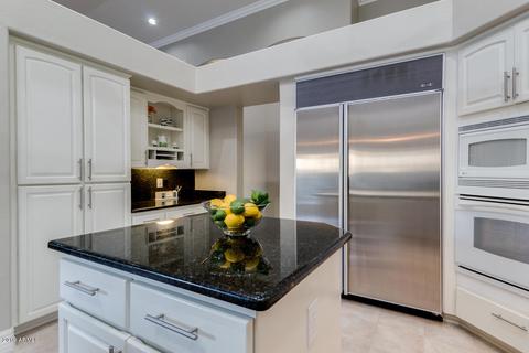 910 E Cathedral Rock Dr, Phoenix, AZ 85048 photo 6