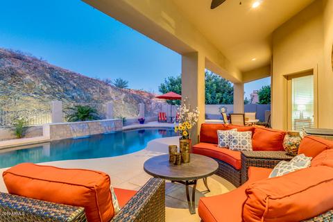 910 E Cathedral Rock Dr, Phoenix, AZ 85048 photo 1