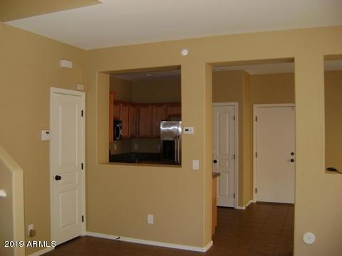 6909 S 7th Ln, Phoenix, AZ 85041 photo 5