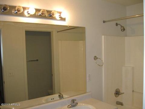 109 E Valley View Dr, Phoenix, AZ 85042 photo 7
