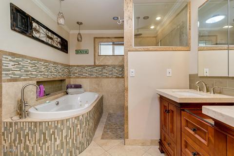4712 E Osborn Rd, Phoenix, AZ 85018 photo 24