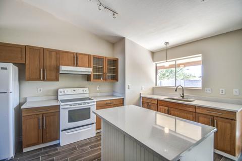 2921 E Chipman Rd, Phoenix, AZ 85040 photo 17
