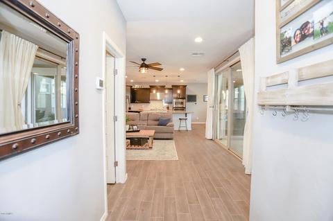 2268 S Osborn Ln, Gilbert, AZ 85295 photo 3