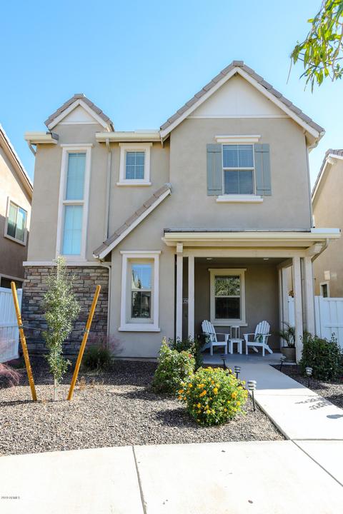 2268 S Osborn Ln, Gilbert, AZ 85295 photo 2