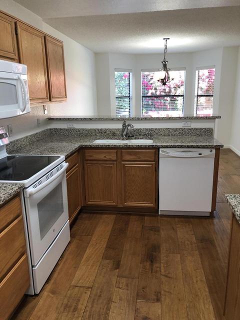 826 E Sack Dr, Phoenix, AZ 85024 photo 9
