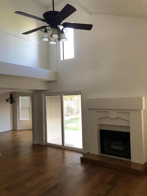 826 E Sack Dr, Phoenix, AZ 85024 photo 5