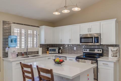 1714 E Desert Ln, Phoenix, AZ 85042 photo 8