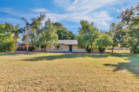 1235 E Constance Way, Phoenix, AZ 85042 photo 9