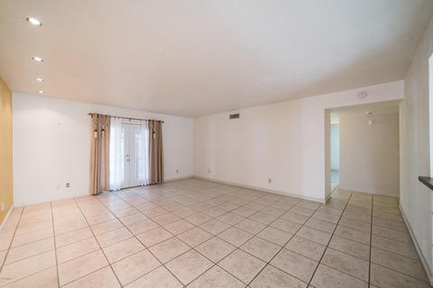 726 E Tuckey Ln, Phoenix, AZ 85014 photo 11