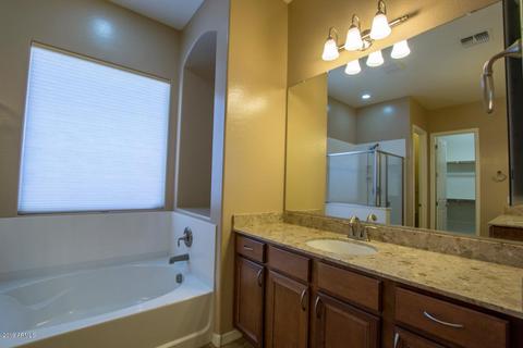 3653 E Robin Ln, Gilbert, AZ 85296 photo 11