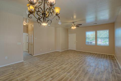 7229 S 41st Dr, Phoenix, AZ 85041 photo 5