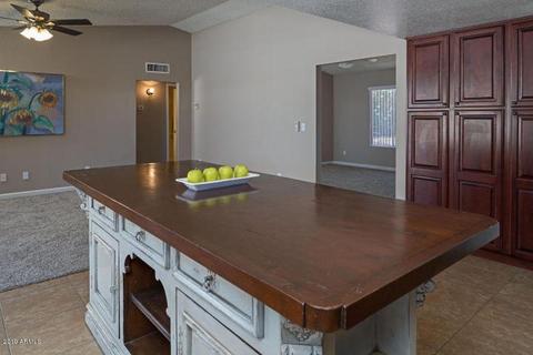 7508 E Hackamore Cir, Mesa, AZ 85207 photo 2