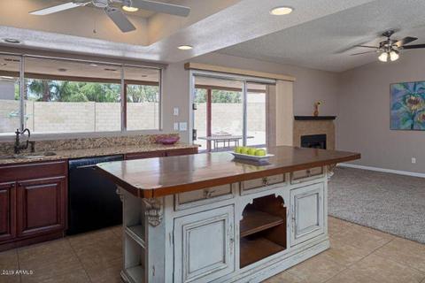 7508 E Hackamore Cir, Mesa, AZ 85207 photo 3