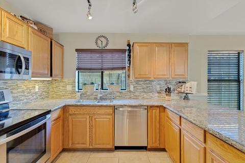 3308 E Blackhawk Dr, Phoenix, AZ 85050 photo 13