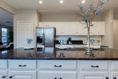 956 E Del Rio St, Gilbert, AZ 85295 photo 13