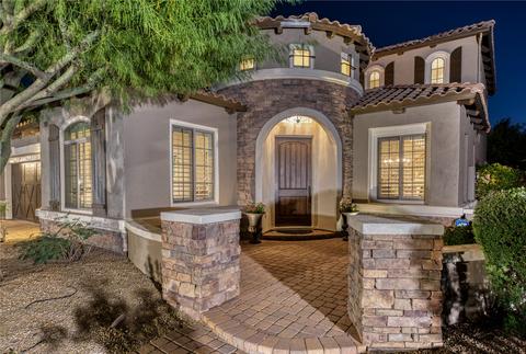 3829 E Patrick Ln, Phoenix, AZ 85050 photo 2