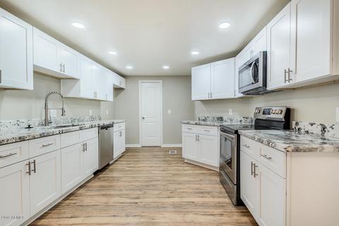 7702 E Flossmoor Ave, Mesa, AZ 85208 photo 1