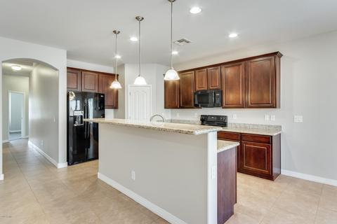 2936 E Tonto Dr, Gilbert, AZ 85298 photo 2