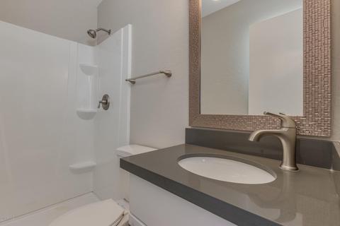 4232 N 73rd Ln, Phoenix, AZ 85033 photo 11