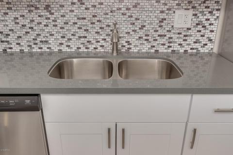 4232 N 73rd Ln, Phoenix, AZ 85033 photo 6