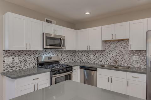 4232 N 73rd Ln, Phoenix, AZ 85033 photo 3