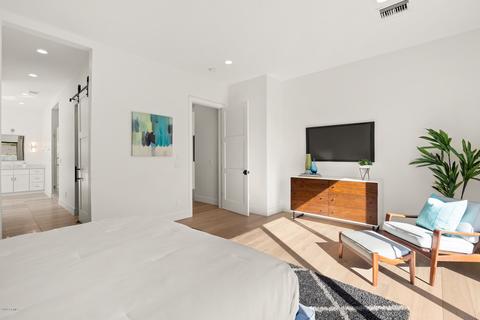 5619 E Monterosa St, Phoenix, AZ 85018 photo 8