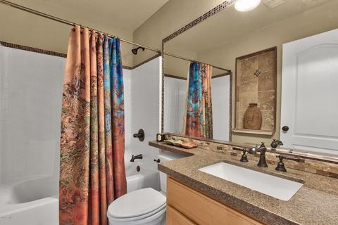 2009 E Creedance Blvd, Phoenix, AZ 85024 photo 15