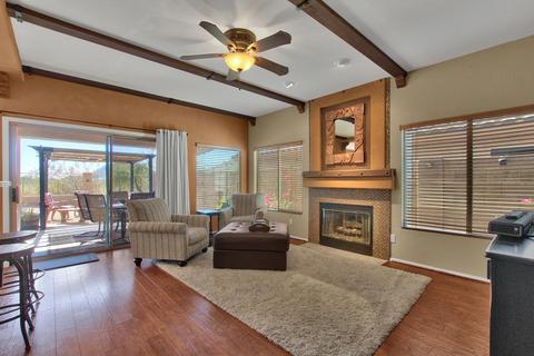2009 E Creedance Blvd, Phoenix, AZ 85024 photo 5