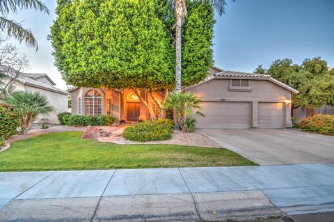 1982 E Todd Dr, Tempe, AZ 85283 photo 1