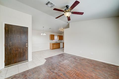 611 S Main Dr, Apache Junction, AZ 85120 photo 5