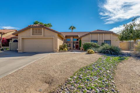 33 S Riata Dr, Gilbert, AZ 85296 photo 1