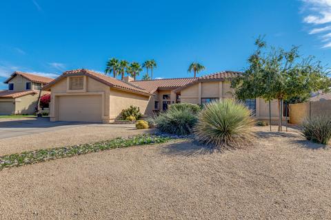 33 S Riata Dr, Gilbert, AZ 85296 photo 3