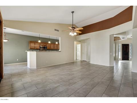 3324 E Sequoia Dr, Phoenix, AZ 85050 photo 9