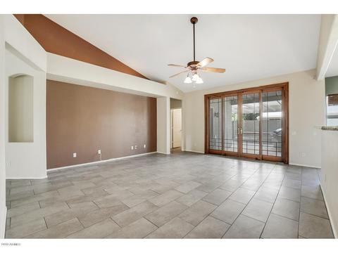3324 E Sequoia Dr, Phoenix, AZ 85050 photo 10