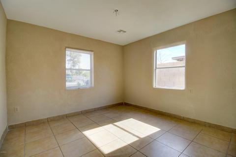 1008 S 30th Dr, Phoenix, AZ 85009 photo 6