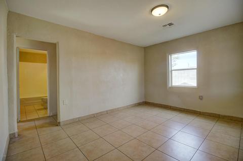 1008 S 30th Dr, Phoenix, AZ 85009 photo 5