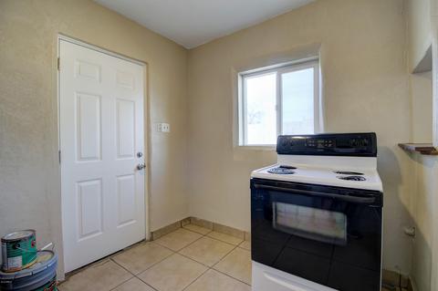 1008 S 30th Dr, Phoenix, AZ 85009 photo 16