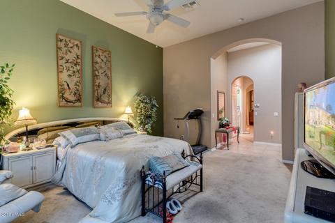 3811 E Crest Ln, Phoenix, AZ 85050 photo 7