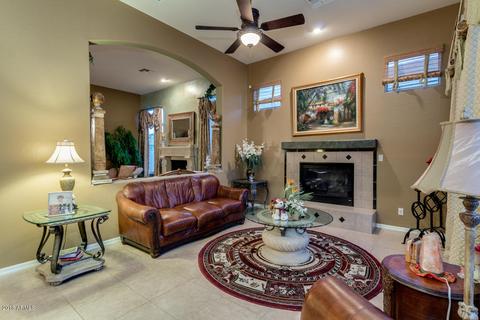 3811 E Crest Ln, Phoenix, AZ 85050 photo 19