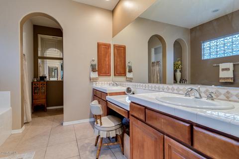 3811 E Crest Ln, Phoenix, AZ 85050 photo 29