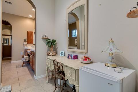 3811 E Crest Ln, Phoenix, AZ 85050 photo 31