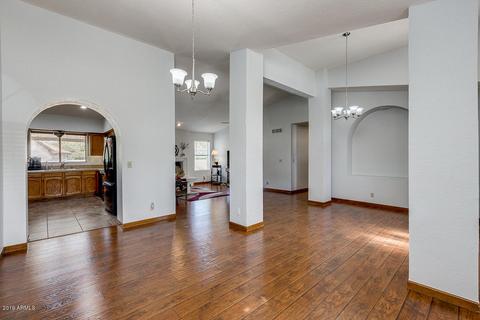 670 E Washington Ave, Gilbert, AZ 85234 photo 2